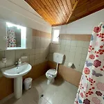马蒂纳公寓酒店 公寓 尼基亚娜